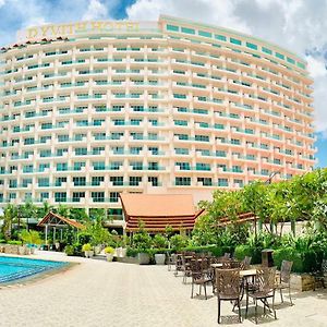 Dyvith Hotel